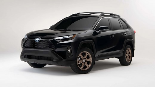 2023 Toyota RAV4 Beats the 2023 Nissan Rogue