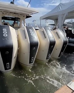 5.4K views · 136 reactions | Listen to how quiet the quad Mercury 600hp V12 engines are 狼 #Verado #600hp #V12 #Goboldly #MercuryMarine #MercuryMarineAsia | Mercury Marine Asia | Facebook