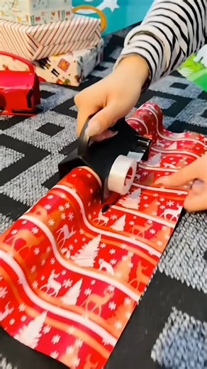 85K views · 1.3K reactions | Link in my Bio @gadgetboy4u  Wrapping Paper Cutter for Gifts | Gadget Boy | Facebook
