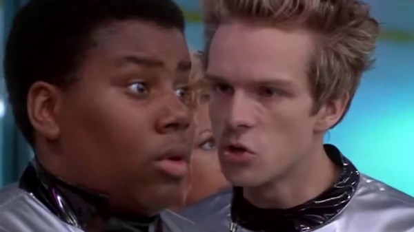 WWE legend Kane, now a Tennessee mayor, challenges Tim Walz to charity wrestling match after gov’s bold claim