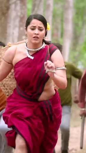 ANASUYAA 👸 on Instagram