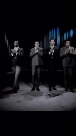 Four Tops, 1967 “Reach Out I’ll Be There” #legend | Angalia Bianca