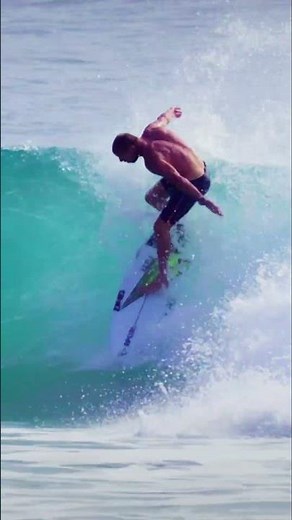 Mick Fannings new signature shortboard - The MF Lightning