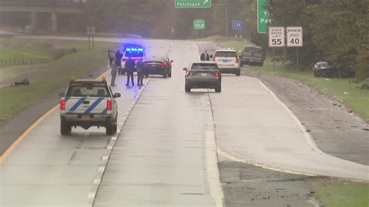 Crash shuts down westbound Sunrise Highway in North Bellport