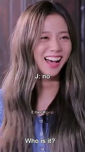 Jisoo perdiendo el control así 🤣 #shorts