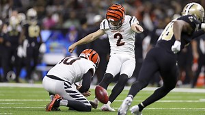 Evan McPherson absolutely drills 52-yard FG