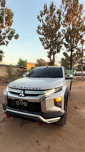 Triton Plus Auto 4WD 2021 - For Sale