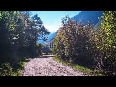 Walking in the mountains. Relax, nature and desconnection in Spanish Pyrenees