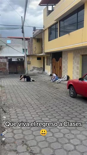 Si Toman No Vayan a Clases: El Humor del Regreso a la Universidad 😂
