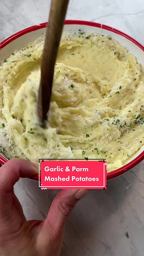 Delicious Garlic & Parm Mashed Potatoes Recipe