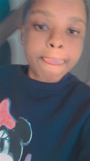 @Popzamth (@esther.78pop)’s videos with Risky - Elaine