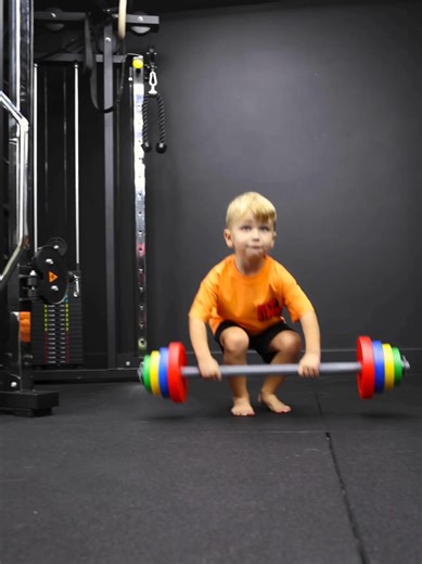 Bond, Play & Stay Active – The Ultimate Fitness Toy for Kids! 🏋️‍♂️🎉 Encourage active play, strength-building, and family bonding with the ultimate fitness-inspired toy for kids 3 . This realistic set of child-sized weights lets little ones join in on workouts and make exercise a fun, shared experience! 🔴 Designed to Grow with Your Child! Each piece starts lightweight for fun play but can be filled with water to add extra resistance as your child gets older and stronger. 🔵 Build Stronger Bod