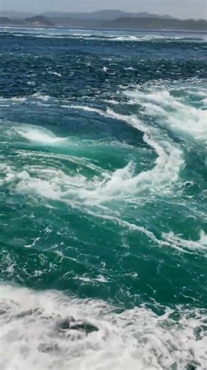 A peaceful journey to whirlpools in Awaji Island. / 淡路島Vlog・圧倒的な渦潮に出会う、穏やかな旅。 #shorts