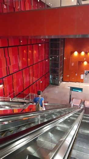 downtown mrt exit from purple line Chinatown #travel #joyvlogs #explorenow #mrtpassenger