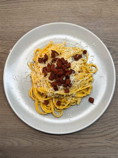 Sucuk Carbonara: Fusion-Pasta aus Türkei und Italien