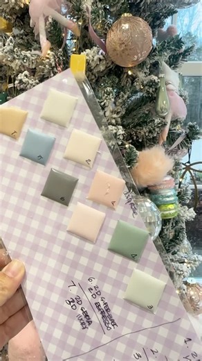 JUDIT REDING on Instagram: "If you are struggling to get the right icing color every time this is something that I’ve been practicing lately and it has to make a huge difference to save time when I am doing colors again"