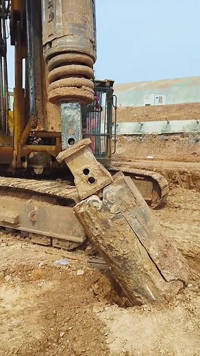 Rotary drill bit installation process | My Garden