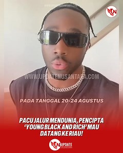 🔥Pacu Jalur Mendunia, Pencipta ‘Young Black and Rich’ Mau Datang ke Riau! Siapa sangka, sang pencipta lagunya, Melly Mike, musisi asal Amerika Serikat, mengumumkan akan datang langsung ke Riau untuk Festival Pacu Jalur bulan depan! “Terima kasih sudah menyambut saya dan izinkan saya merasakan budaya kalian. Saya tidak sabar bertemu kalian semua!” kata Melly Mike. Apakah kamu sudah siap menyambut festival Pacu Jalur yang bakal lebih heboh tahun ini? 🌊🚣‍♂️🔥 💬 Tag temanmu yang pengin nonton la