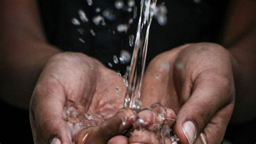 Bengaluru bans drinking water use for non-essential activities, imposes fines