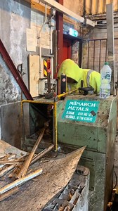 Stripping lead copper cable ♻️♻️💸💸 #recycle #copper #scraplife #greasy #scrapmansam | Monarch Metals Scrap Metal