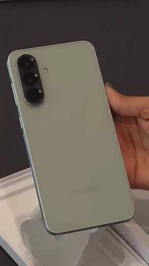 13 reactions · 9 comments | #nouveauté #Samsung #GalaxyA565G #Tendance #fypシ゚シ゚ Galaxy A56 5G Cacheté Jamais Servi 128Go/8Go || 256Go/8Go Contact 55113834 #Tunisie #Tunis #Bardo #Menzah5 #Ariana #Manouba #benarous | TelStore HiTech | Facebook