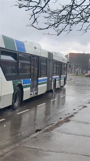 Articulated Xcelsiers on Routes 4A and 93 London Transit Commision