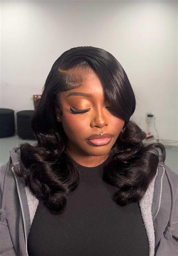 Transform Your Look with a Curl Comb Out