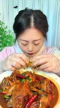 Delicious Chicken Head Delight - Immersive Food Journey