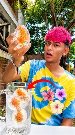 Making flower ice cubes😱💐 #lifehacks #viral