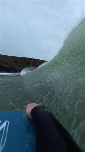 A fun session down the beach on a couple A-Frames… #bodyboarding #iaincampbell