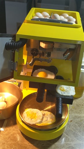 #omelettemaker #eggfryingrobot #eggfryingmachine #automaticeggfryingmachine #自动煎蛋机 #煎蛋机器人