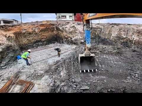 Construction Sounds | Digging & Loading Dump Trucks (No Talking)