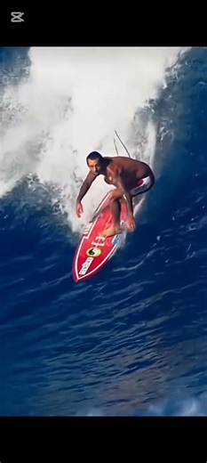 Tube ride perfection #surf #surfing #ocean