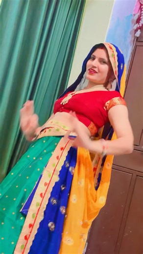 My madam Banti, what a dangerous pair #dance #manrajdiwana #meenawati #meenawati