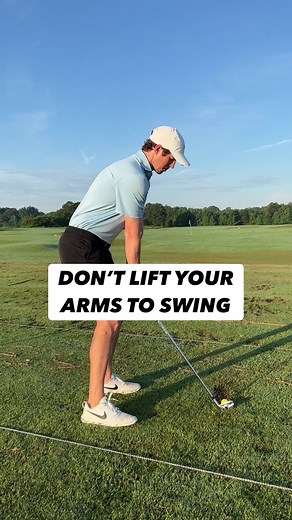 Learn to swing with the body, not by lifiting the arms #golf #golftiktok #golfer #golfswing