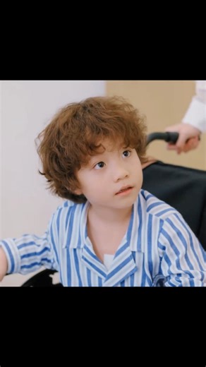 319K views · 9.5K reactions | The CEO didn't know that the child in front of him was his.#cdrama #chinesedrama | 中剧精选 selected chinese dramas | Facebook