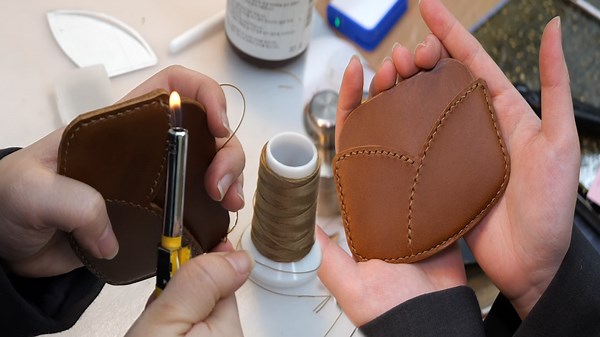 Amazing and Traditional Craft of Handcrafting Tulip Wallet