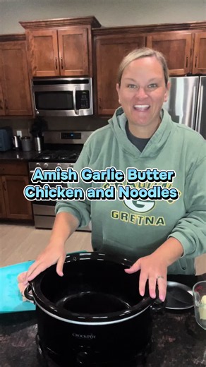 Amish Garlic Butter Chicken and Noodles Ingredients 2 lb boneless, skinless chicken breasts, cut into 1-inch pieces 1 cup (2 sticks) unsalted butter, melted 2 tablespoons minced garlic, about 6–8 cloves 4 cups low-sodium chicken broth 12 oz wide egg noodles, uncooked Salt, to taste Black pepper, to taste *I ended up using a 16oz bag of noodles so I needed to add about 1/2 cup of liquid at the end and used milk *I also added about 1/2-1 cup of grated Parmesan cheese Instructions 1. Place the dice