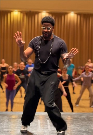 Live Mambo Musicality Workshop in Budapest