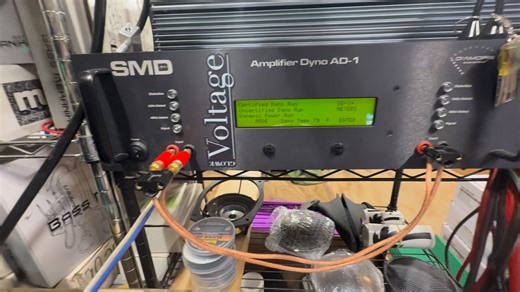 BENCH TEST: U.S. Amps USA-100HCv2 (Class AB Power) We just put our USA-100HCv2 on the bench at the U.S. Amps Amp Lab (Florida) featuring an updated heatsink for improved heat dissipation (revised aluminum-alloy content ratio for better thermal performance). Special thanks to Glowe Voltage for the LTO bank powering our test bench. We charge it up at 15V, and for this run we logged 14.72V at the dyno. Test Equipment: SMD / D’Amore Engineering AD-1 Amp Dyno Run Type: Dynamic Power Run Load: 2-ohm b