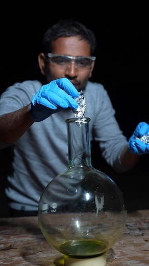 488K views · 25K reactions | Only For Science Exepriment 樂樂 #mrindianhacker #trendingreelsvideo #viralfacts #sciencefacts | Mr. Indian Hacker | Facebook