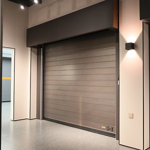 [Hot Item] 2025 New Innovations Professional Manufacturer Hormann Car Parks Good Performance Secure Door Emergency Opening Garage Door Fast Door