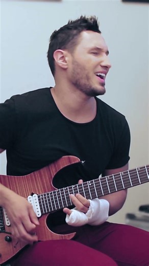 Peak Guitar Shred with Broken Fingers 😅 #guitarinstrumental #metalcore #guitarsolo #guitarsolos