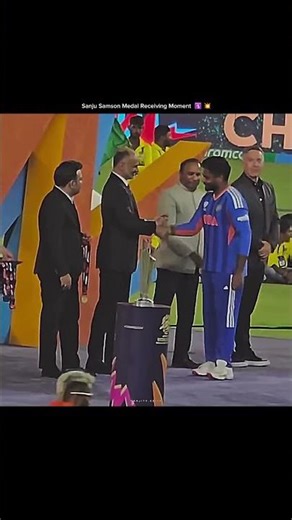 Sanju Samson Medal Receiving Moment 🛐💥 #sanjusamson #sanju #csk #indvsnz #t20worldcup #dhoni #ipl
