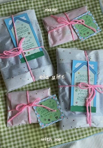 sew something for friends! 💝 ttok please keep my environment noises tyty :3 #sewing #easysewing #sewingproject #giftidea #diygift #eidgift #sew #foryourpages #fypシ゚