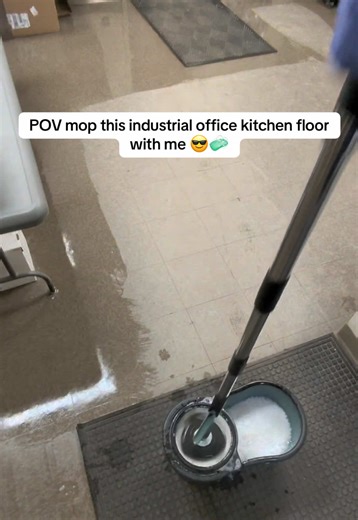POV mop this dirty industrial office kitchen floor with me 😎🧼 with dirty sudsy water dump at the end 🫧 #cleantok #cleaningasmr #cleaningtiktok #satisfyingcleaning #cleaningmotivation