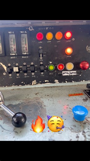 Wap5 is the fastest loco has top speed 180 kmph with only 04 traction motors, King of railways #wap5