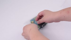 Sowiichi Self Threading Needles for Hand Sewing, Sewing Needles Set Includes 30pcs Large Eye Hand Sewing Embroidery Needles, 1pcs Magnetic Needle Storage Case, 1Pcs Sewing Thimble, 2pcs Sewing Thread