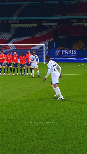 Nuno Mendes no PSG #skills #football #futebol | Joao Gamestv