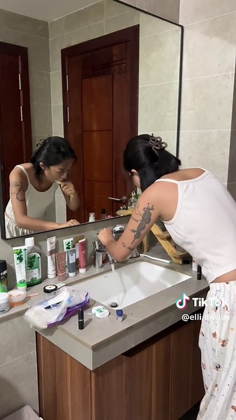 A Day in My Life: Self-Care and Skincare Routine